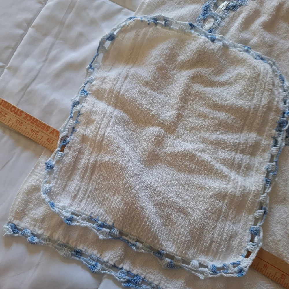 Hand Crafted Cream Bath Towel with Blue Crochet Basket Accent